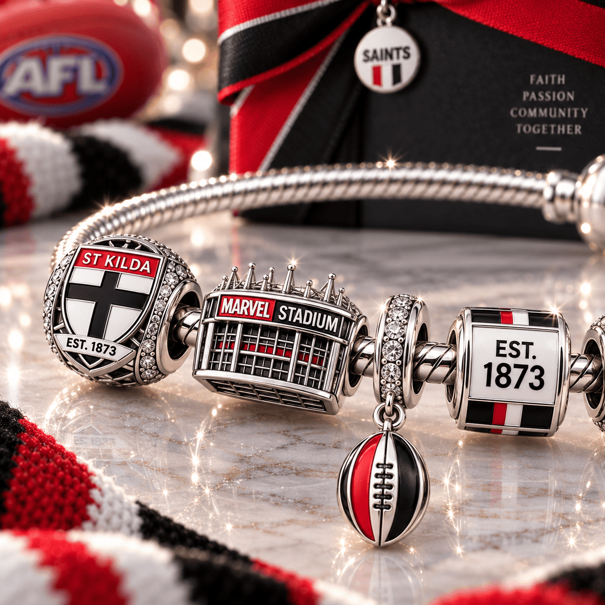 SKD Sliver Charm Bracelet Set VTH